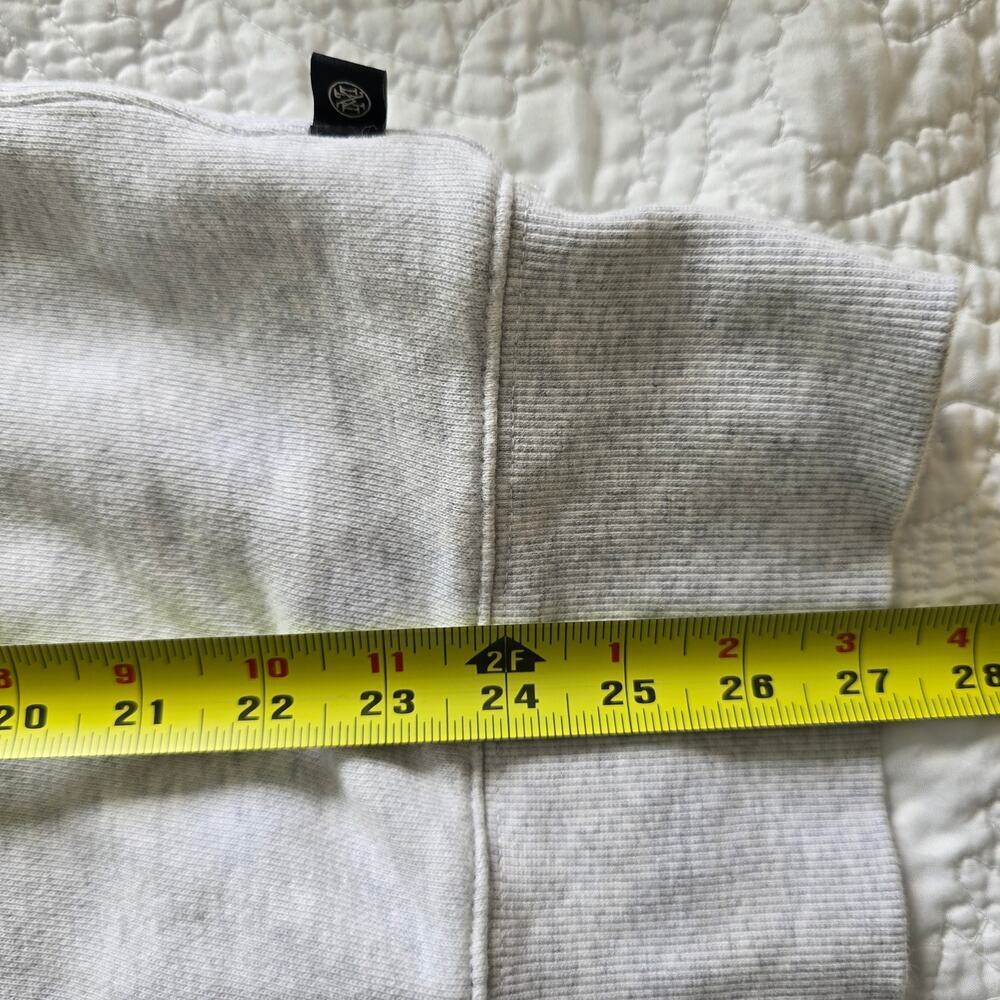 Magic Number Men's See you in the water Embroidered Sweatshirt Light Gray Size S - Picture 7 of 7